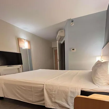 Ibis Catalao-2